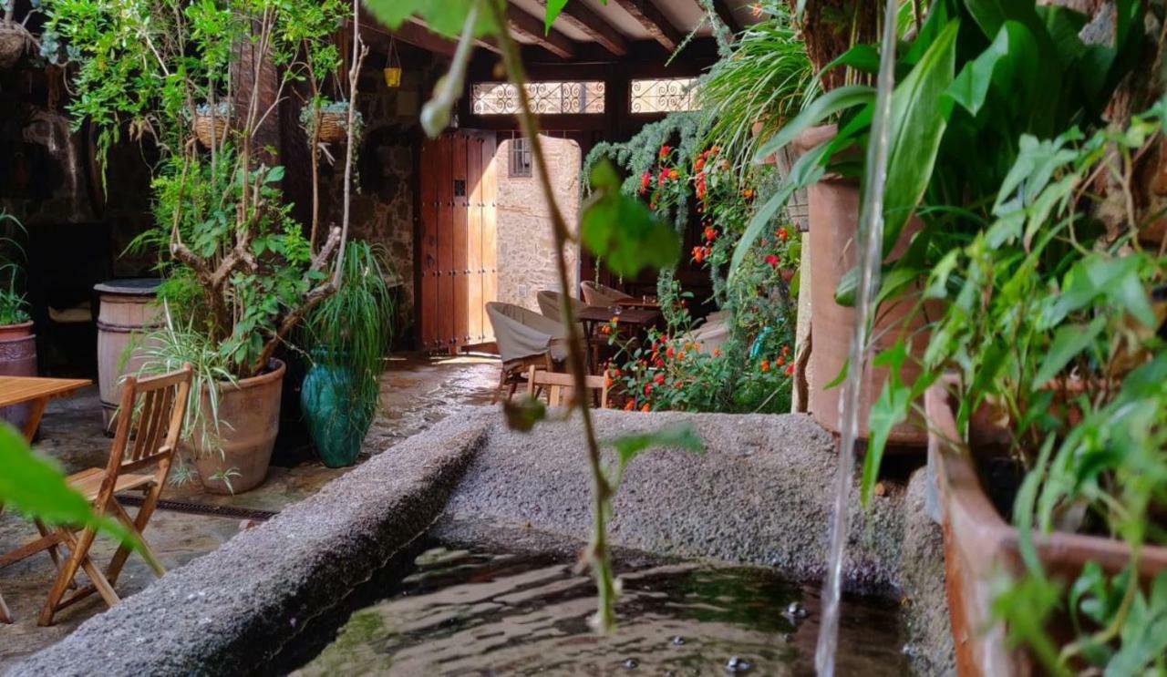 La Troje Oropesana Casa de Campo